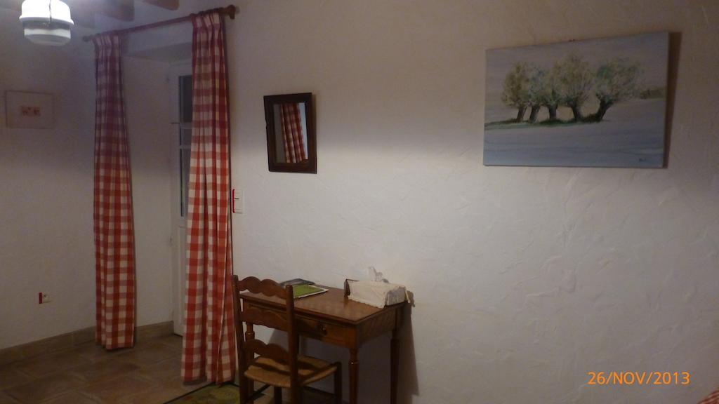 Couette Et Potager D'Antan Bed and Breakfast Mellé Værelse billede